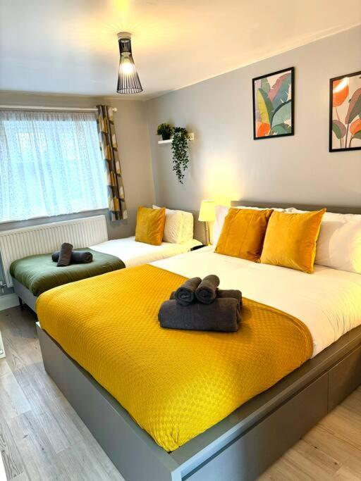 Garden 1-bed Flat 30min To Downtown & Free Parking