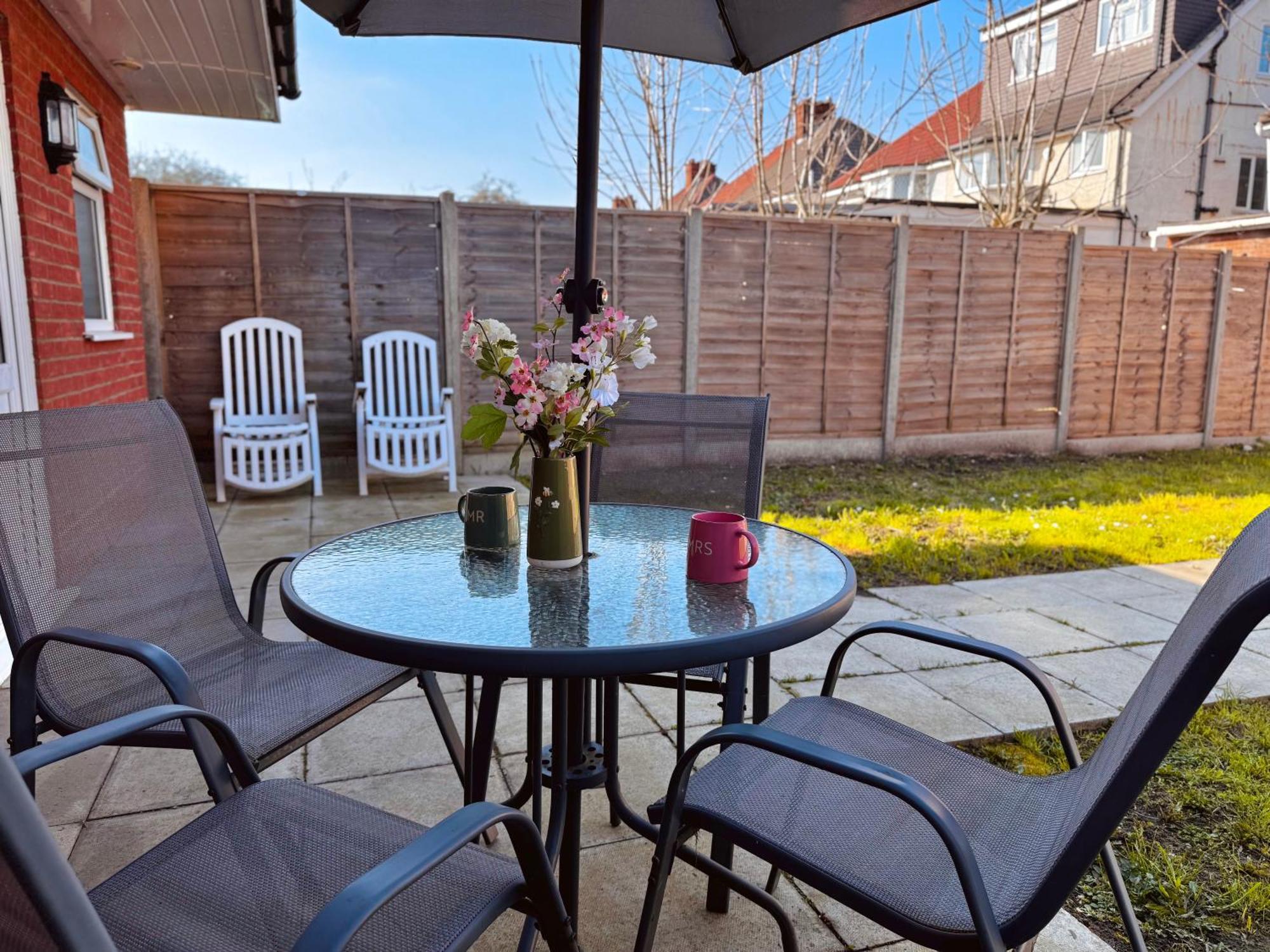 Appartamento Garden 1-bed Flat 30min To Downtown & Free Parking